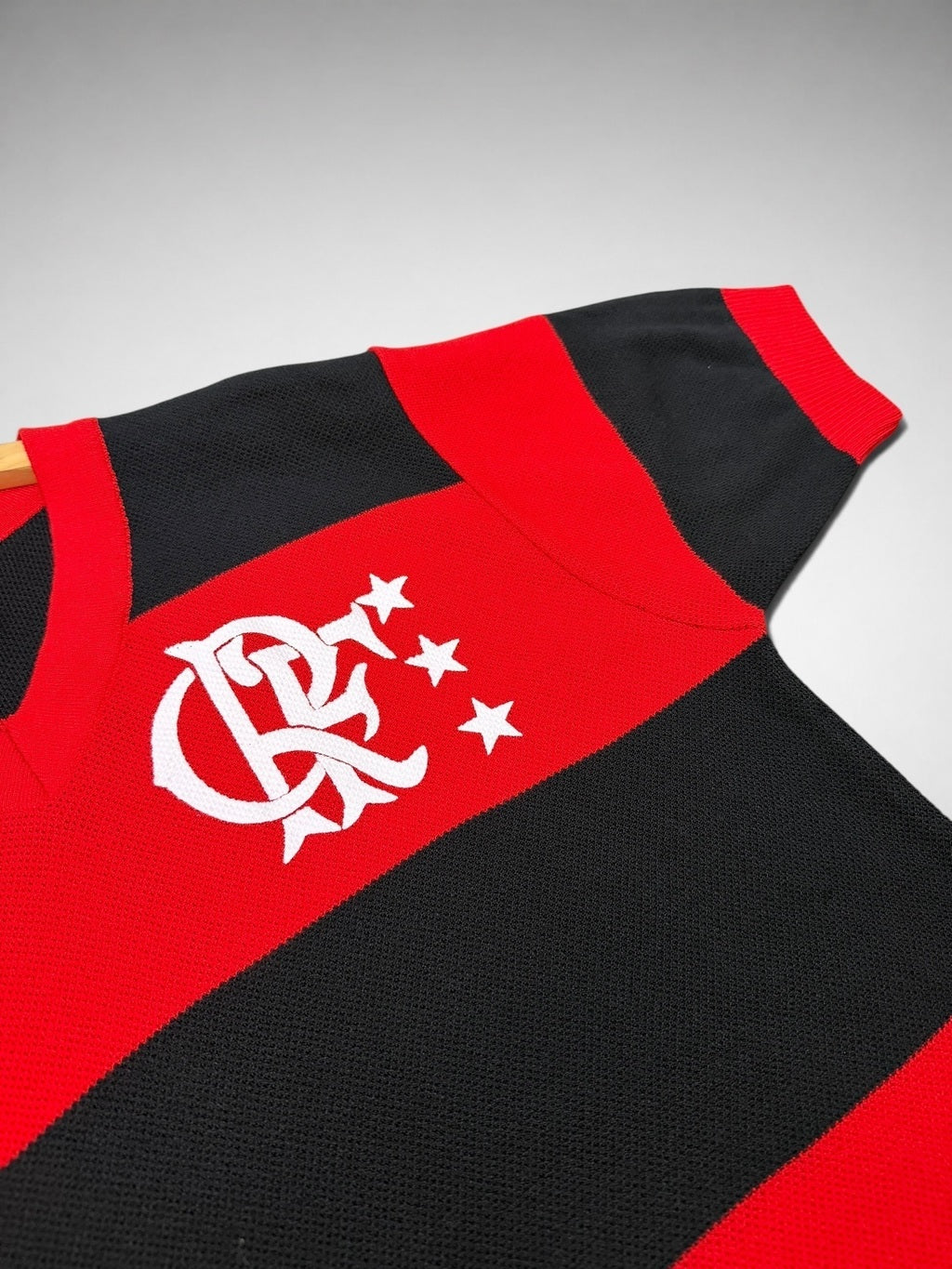 CAMISA MALHA FURADINHA FLAMENGO 1981 “Zico”