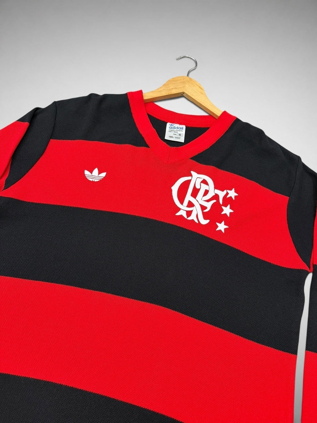 CAMISA LONGA FLAMENGO 1981 “Zico” NOME BORDADO MALHA FURADINHA