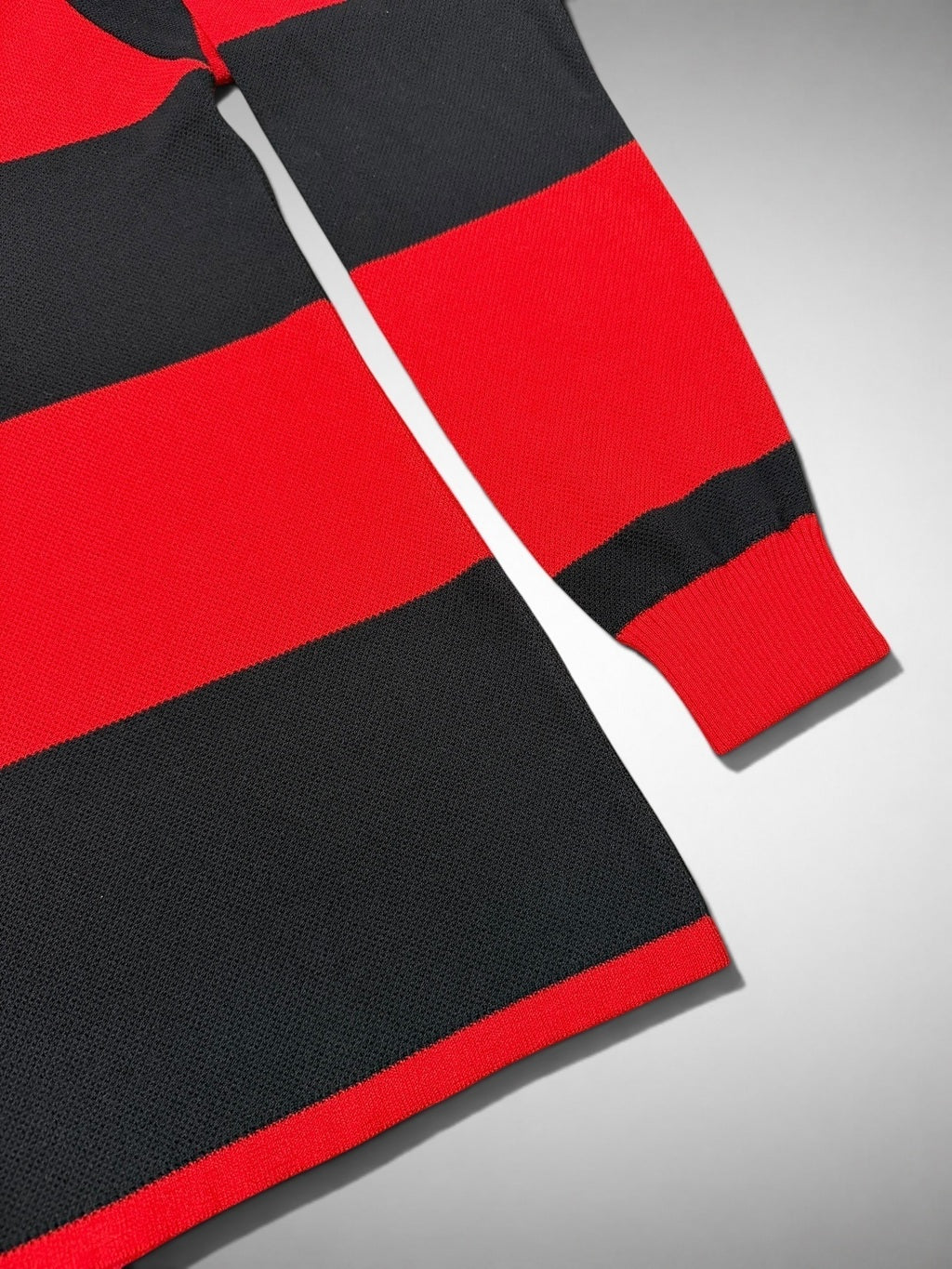 CAMISA LONGA FLAMENGO 1981 “Zico” NOME BORDADO MALHA FURADINHA