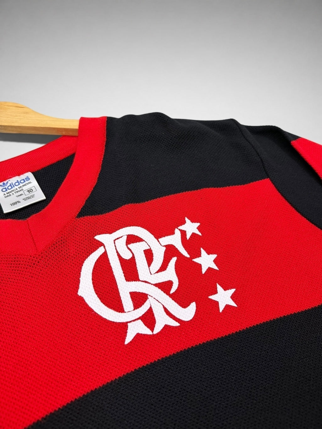 CAMISA LONGA FLAMENGO 1981 “Zico” NOME BORDADO MALHA FURADINHA
