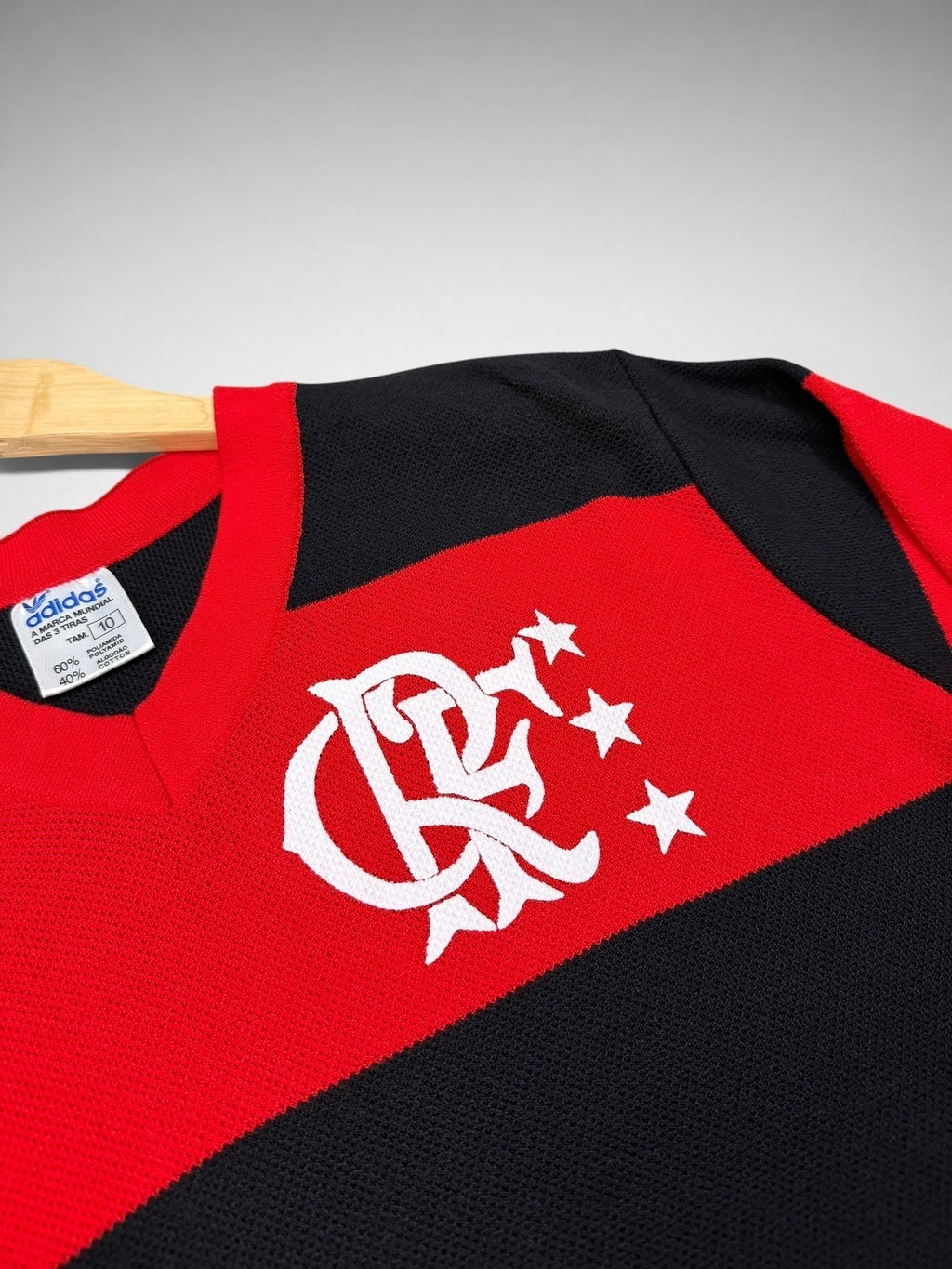 CAMISA MALHA FURADINHA FLAMENGO 1981 “Zico”