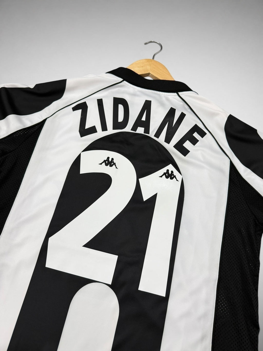 CAMISA JUVENTUS 1997/98 “Zidane”