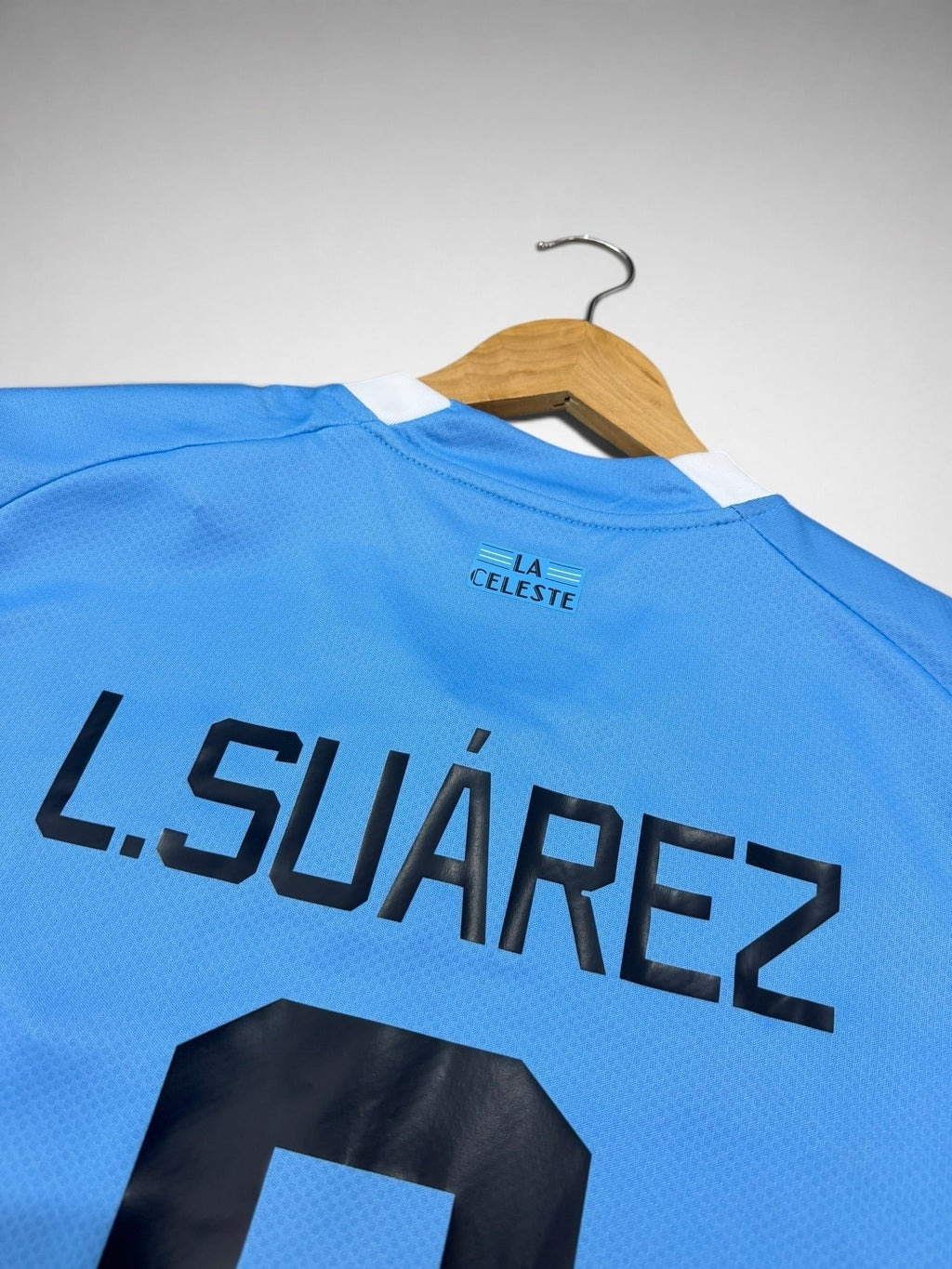 CAMISA URUGUAI 2022 “Suárez”