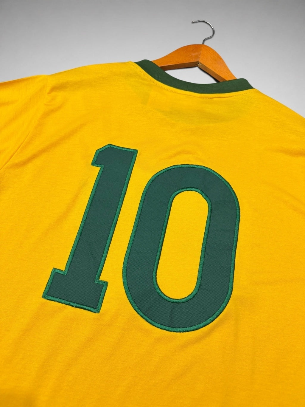 CAMISA AMARELA SELEÇÃO BRASILEIRA COPA DE 1970 “Pelé”