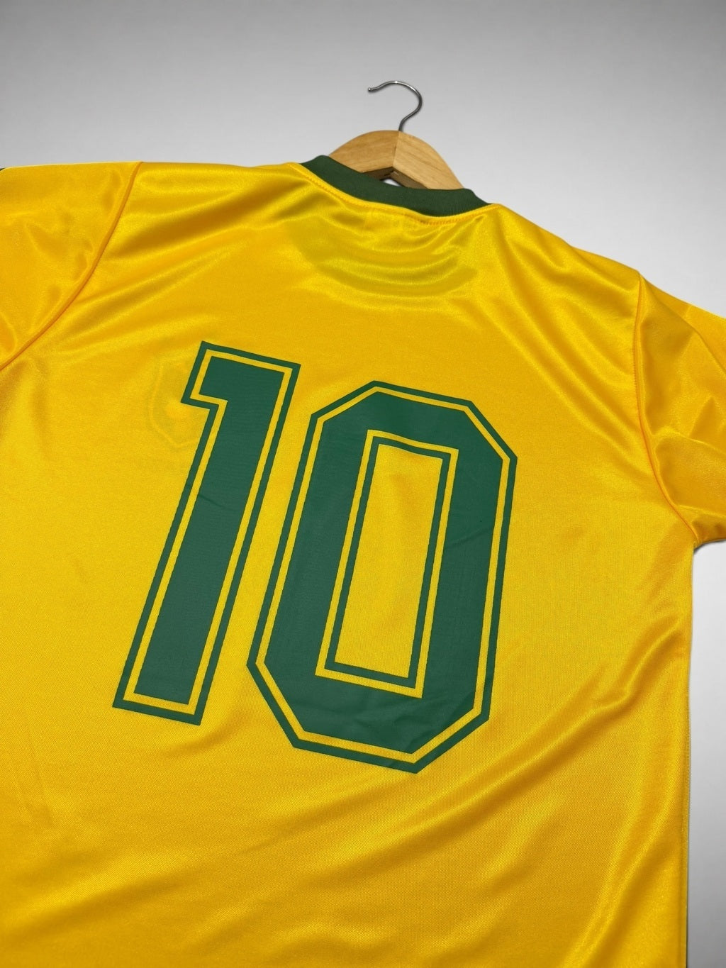 CAMISA AMARELA SELEÇÃO BRASILEIRA 1982 “Zico”