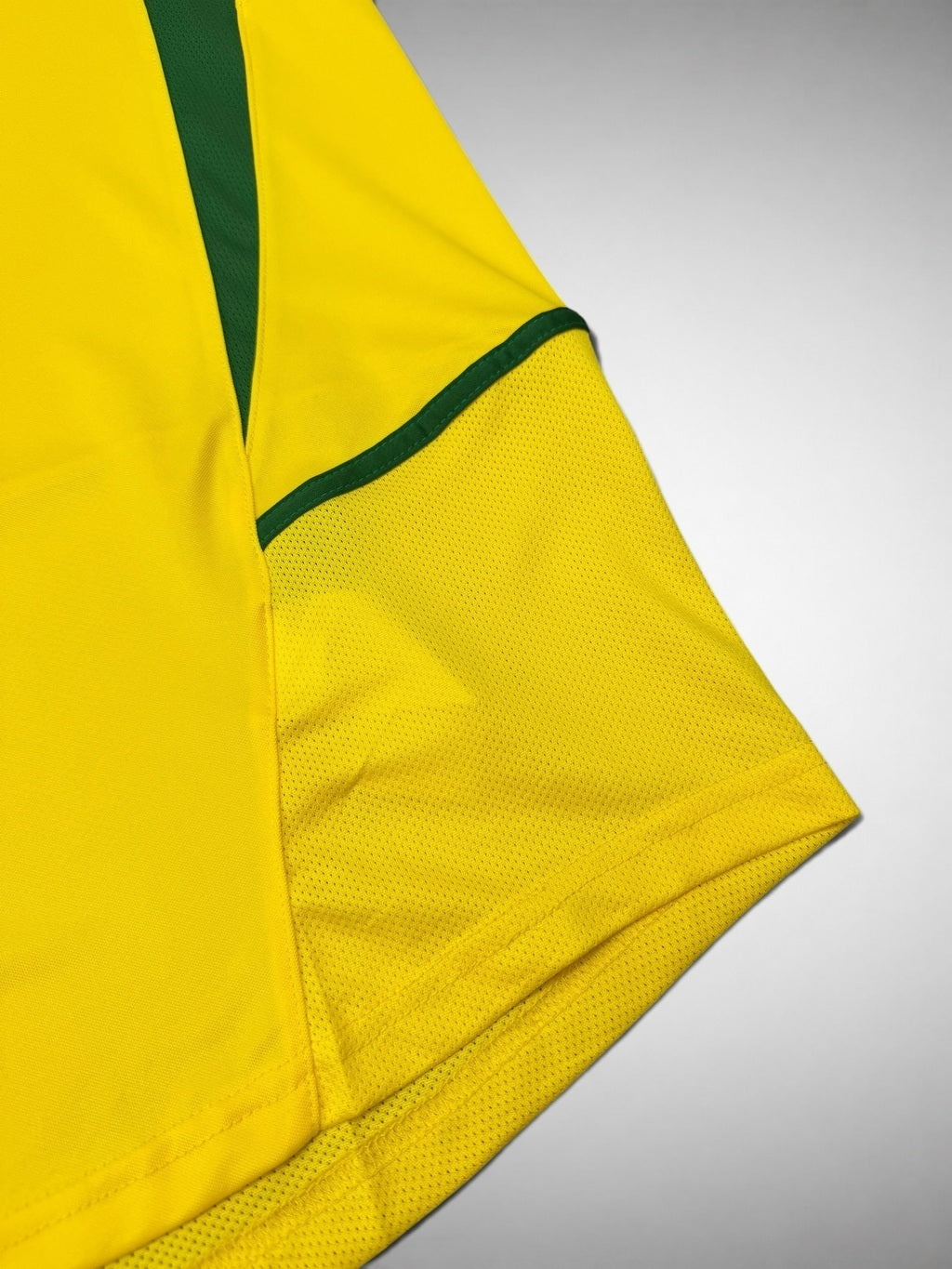 CAMISA AMARELA SELEÇÃO BRASILEIRA COPA DE 2002 “Ronaldo”