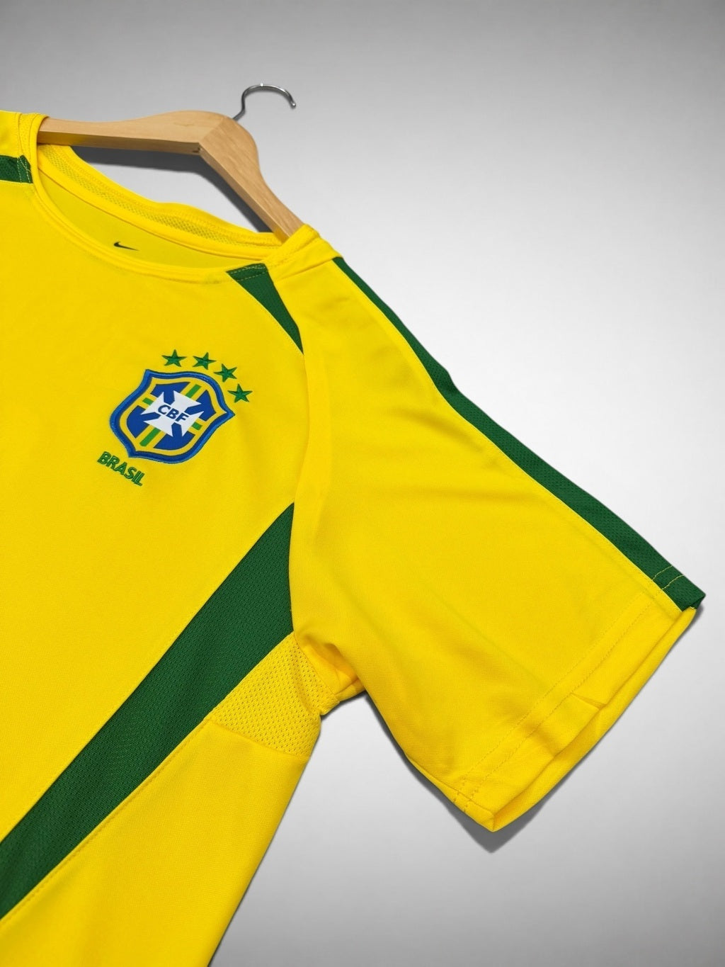 CAMISA AMARELA SELEÇÃO BRASILEIRA COPA DE 2002 “Ronaldo”
