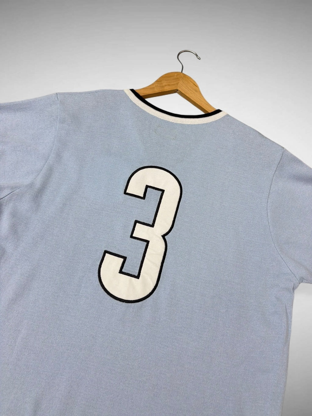 CAMISETA CELESTE GRÊMIO 1975 “Ancheta”